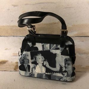 Marilyn Monroe Handbag Christmas Pinup